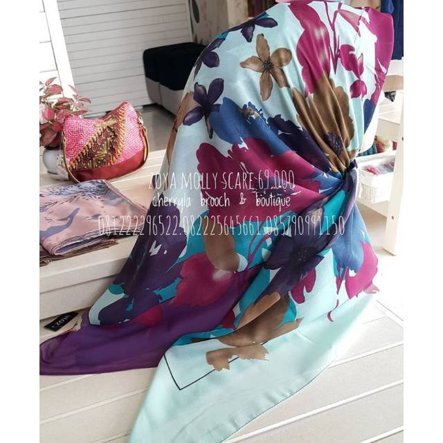 Molly scarf zoya