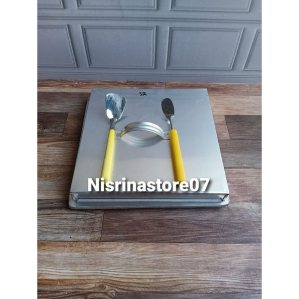Cetakan Martabak Mini lubang 4+ tutup/ Free Sutil