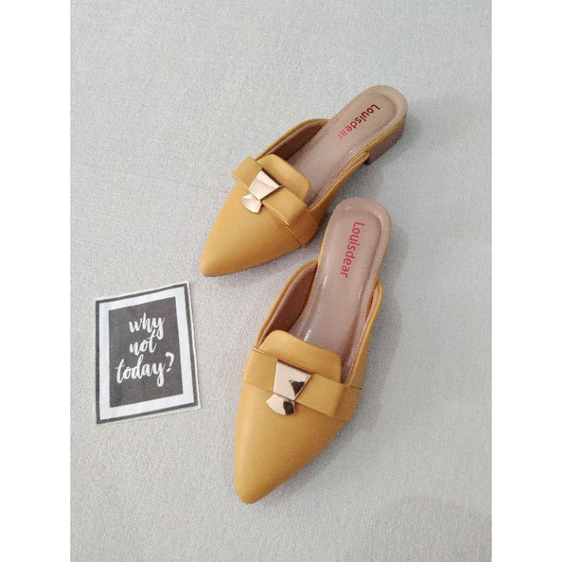 SALE... SALE... SALE... LOUISDEAR sendal flat heel 2 cm bahan dove B64