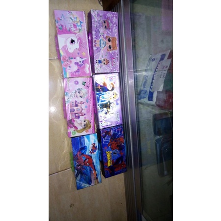 

tempat pensil sandi