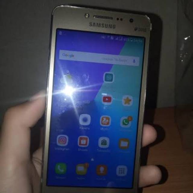 samsung galaxy j2