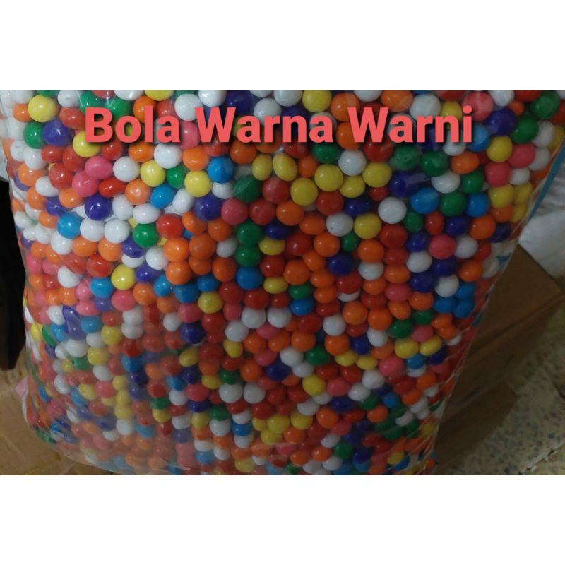 

kue kering lebaran/bola warna warni/jagung pedas/bola2 coklat/pang2 manis/emping pedas manis/jeli
