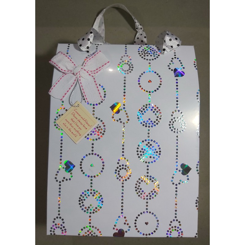 

Goodie Bag / Kotak Kado /Box Souvenir / Paper Bag Hologram (isi 12 pcs)