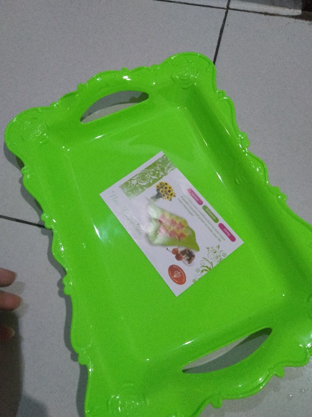 Nampan Plastik Exclusive