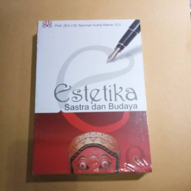 

Estetika Sastra dan Budaya