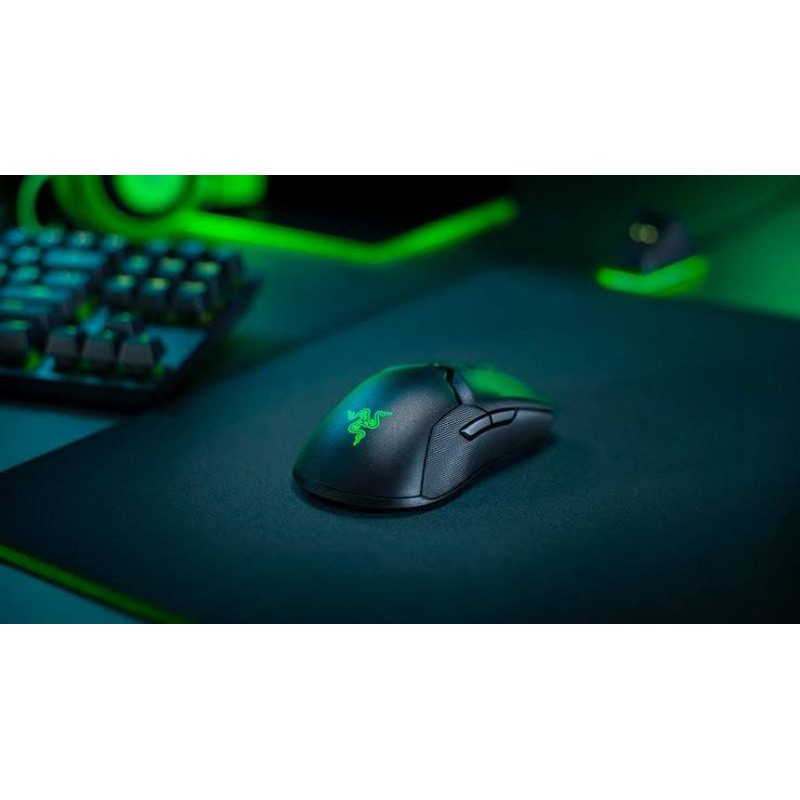 Razer Viper Ultimate Wireless Gaming Mouse with Charging Dock ORIGINAL