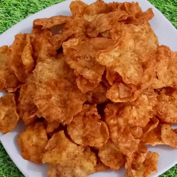 

Cuci Gudang Awal Tahun emping manis pedes crispy 500 gram Cuci Gudang Awal Tahun