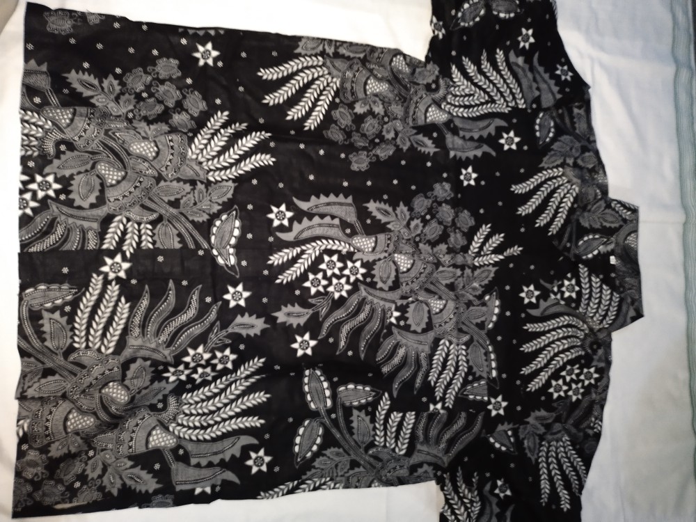 Batik Pria Lengan Pendek Batik Azmil Hrb026 Motif Keratonan Kode 002 Size M L Xl Xl Reguler