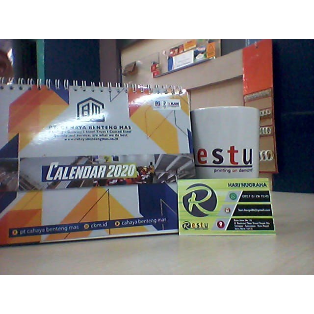 

Kalender Meja (Desk Calender)