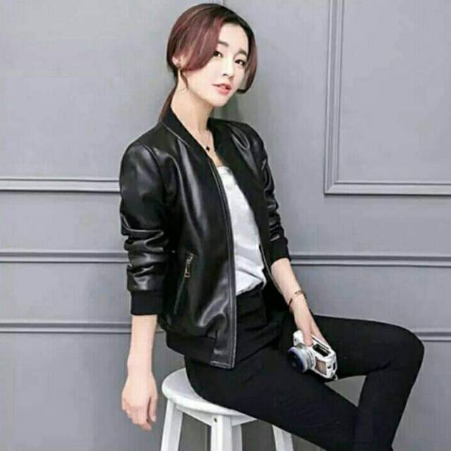 Jaket bomber wanita terbaru