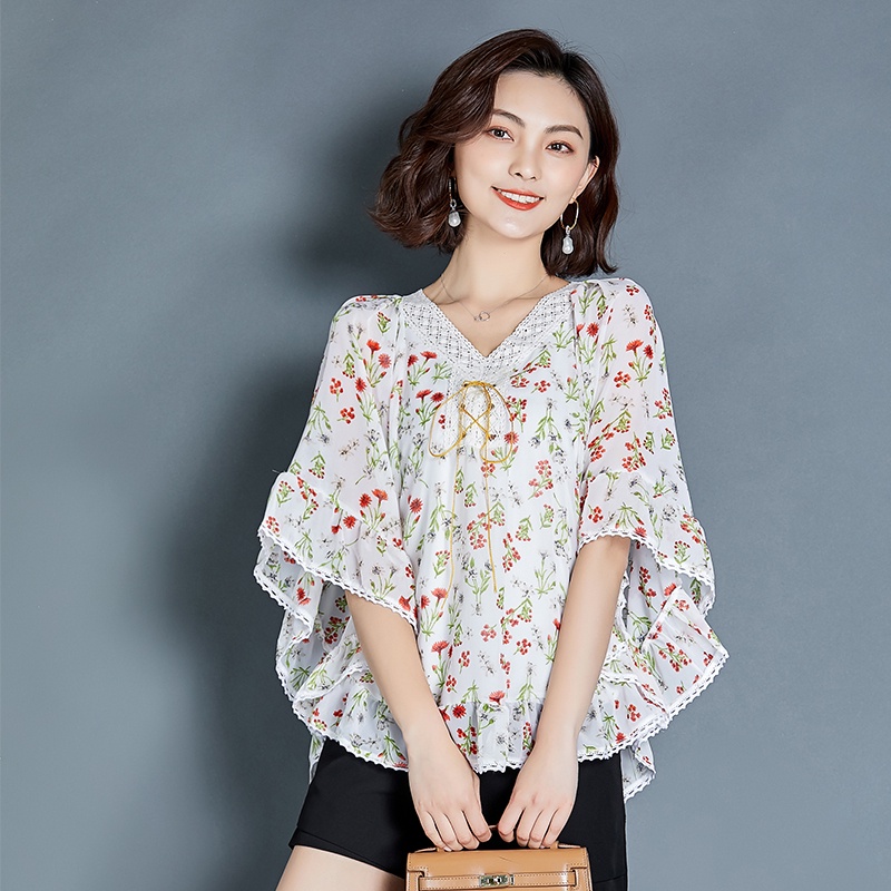 2022 New Fashion loose Korean Chiffon Floral 3/4 Sleeve White Blue Women Blouse Tops Pakaian Serban 2023