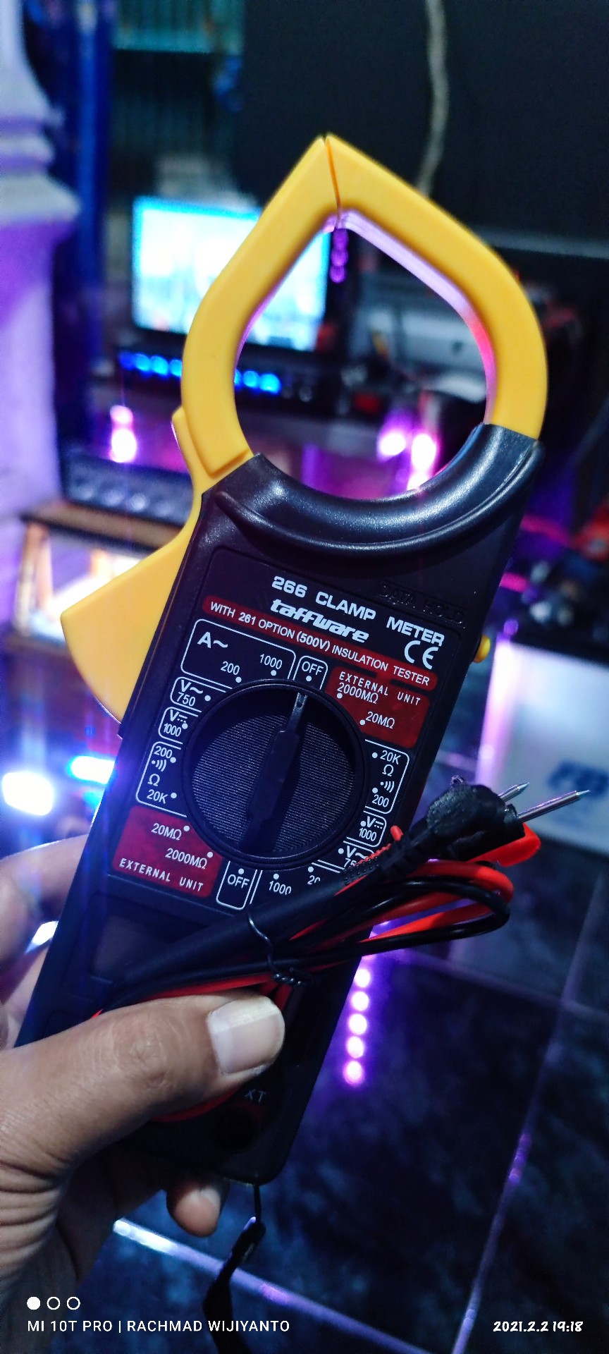 Digital Multimeter - Tang Ampere Untuk Cek Tegangan Arus Listrik Lebih Mudah!