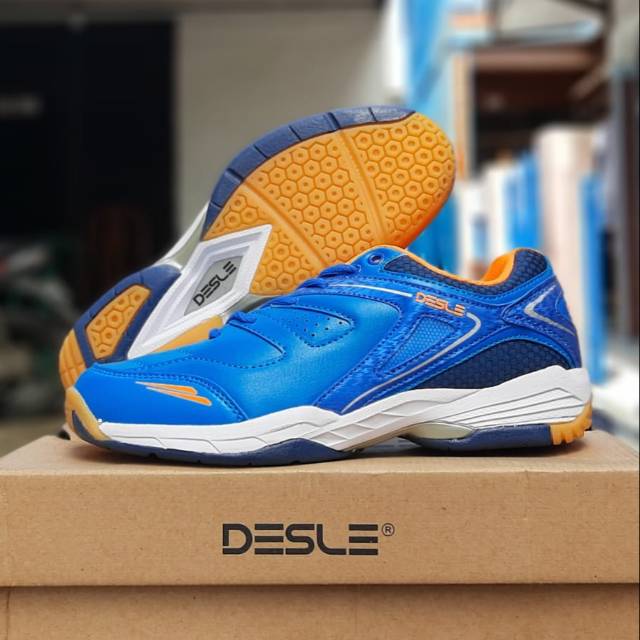 Promo tahun baru 2021 sepatu  badminton  DESLE original 