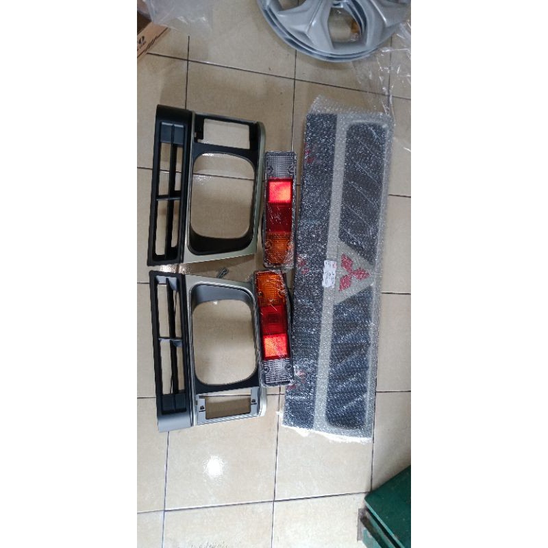 Grill set L300 stoplamp belakang