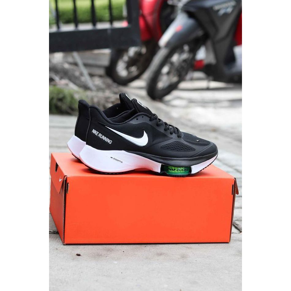 Baru Sepatu Sneakers Nike Air Zoom Winflo 37X Black Volt - 39 Soft
