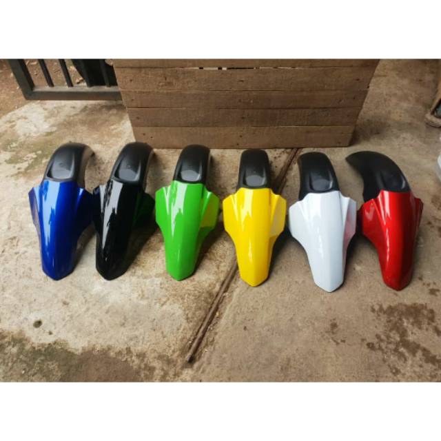 Slebor spakbor depan honda Cs1 tebal abs mirip ori