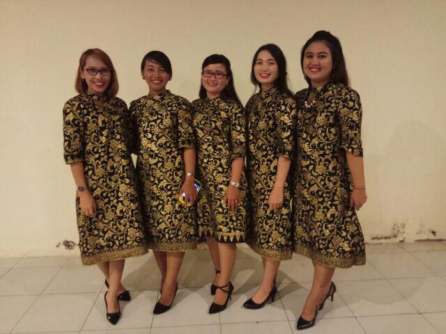 Kemeja Batik Pria Lengan Panjang Bakung