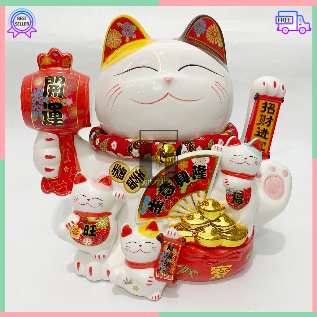 Pajangan Patung Hiasan Dekorasi Boneka Hadiah Kado Imlek Kucing Panggil Hoki Keberuntungan Lucky Cat Rejeki Rezeki Maneki Neko Maneko Neki Tangan Goyang Gerak Baterai Batre Batrai Batrei Listrik Cina Jepang Dekor Meja Toko Kasir Size Besar Jumbo Keramik