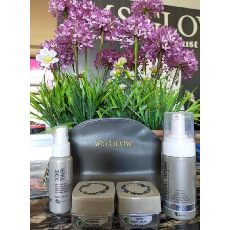 

MsGlowAcneSeries