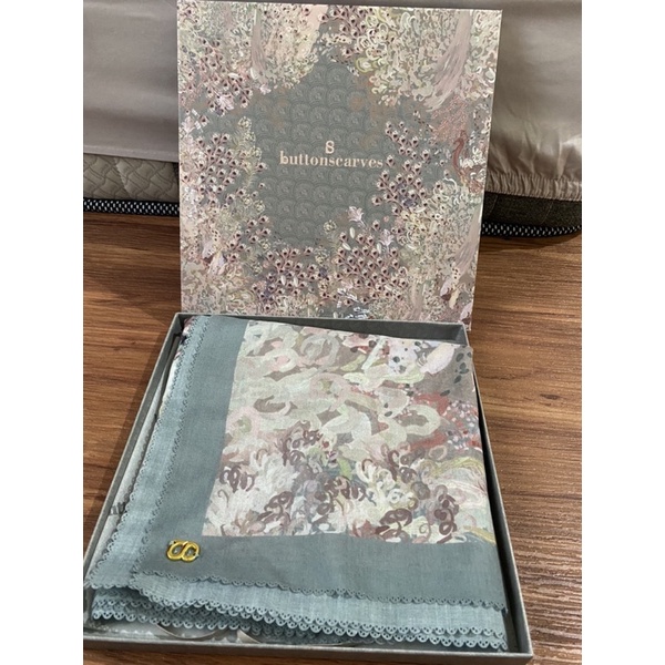 Buttonscarves Ederra Series - Green Milieu