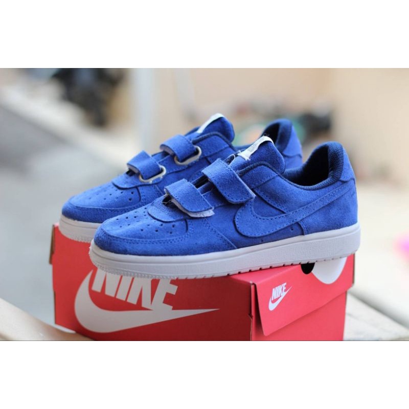 Sepatu Anak Nike Air Force 1 Suede