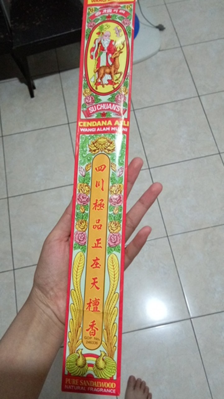 Dupa Hio Cendana Wangi Alam Asli Sichuans