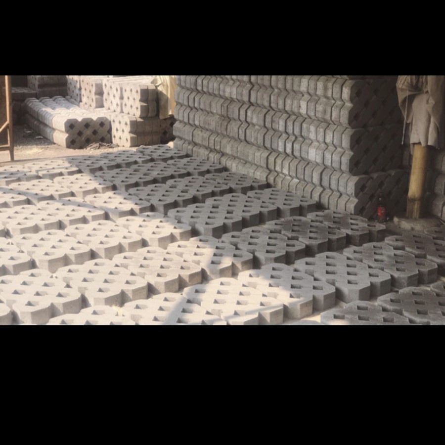 GRASS BLOCK LB 8 6 cm PRESS MESIN