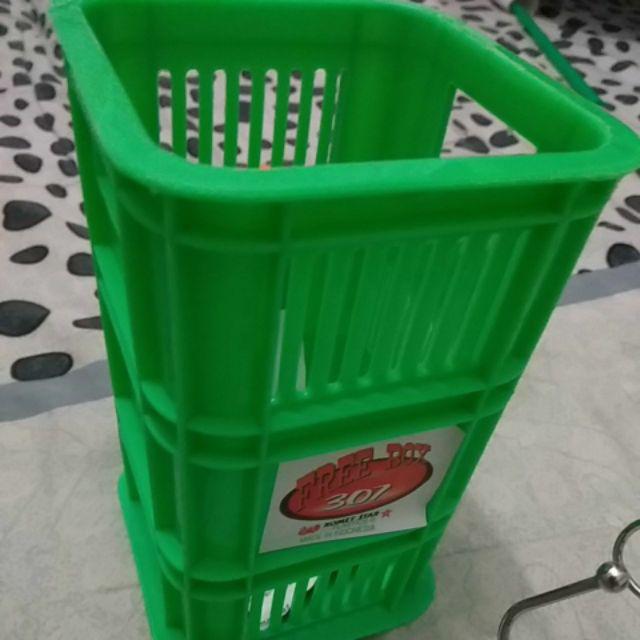 Tempat Sendok Garpu Komet Freebox