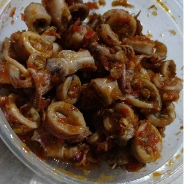 

Cumi pedas UKURAN SEDANG