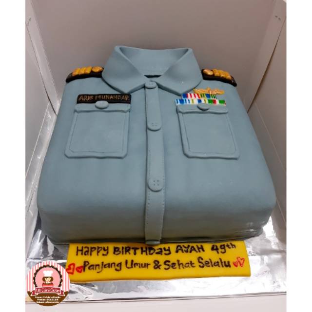

Kue Baju Seragam TNI Polisi kue Custom kue ultah