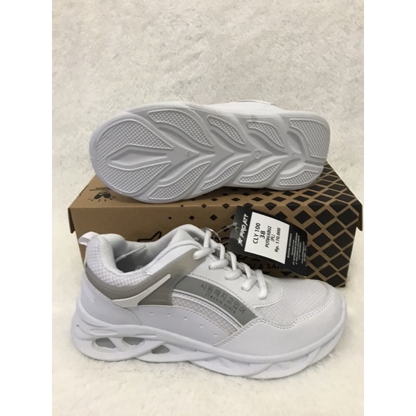 Sepatu sneakers cewek PROATT CLY 100 3wrn sz 37-40