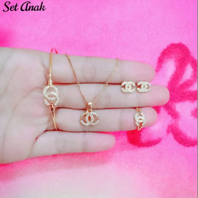 Set anak titanium