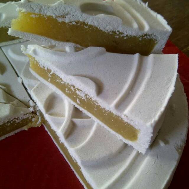 

Moon cake "Nyiet ko" isi taosa