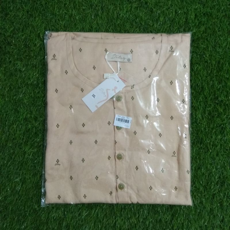 --PESANAN-- Ditsy April 2022 Veda Ivory Nightgown Size Jumbo