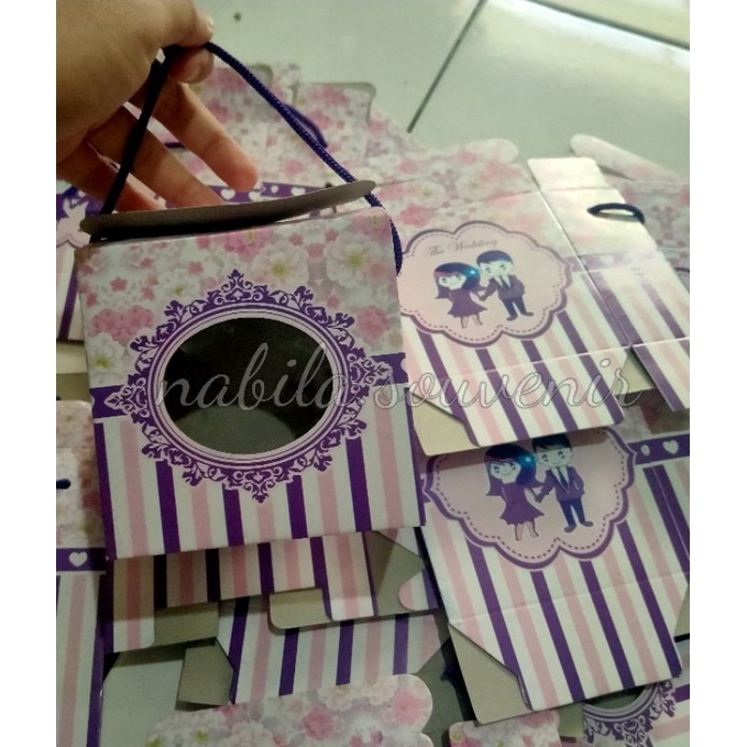 Box souvenir mangkok