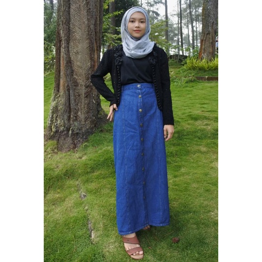 ROK JEANS WANITA// ROK KANCING DEPAN// ROK PANJANG KANCING JEANS SPAN// ROK BUTTON MAXI// ROK SPAN D