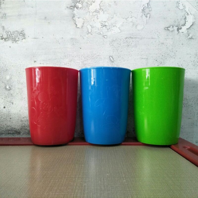 12 pcs Cangkir plastik, ck 888, harga selusin