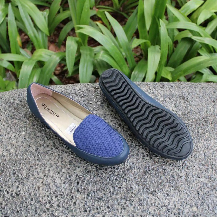 Sepatu Flat Wanita - Flatshoes Gratica AM 61