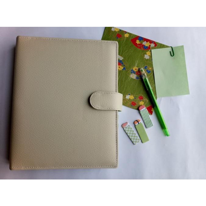 

Office & Stationery | Document Organizer | Binder Two Colour Ivory Green A5 20 Ring - Gading Hijau | Best Seller