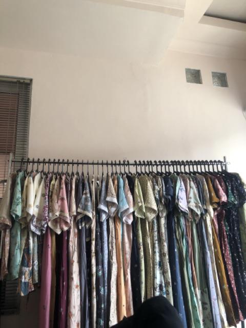 Gantungan Gawangan Baju Tarik   Max Lebar 1.8 Meter