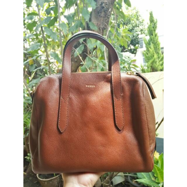 Sidney satchel brown
