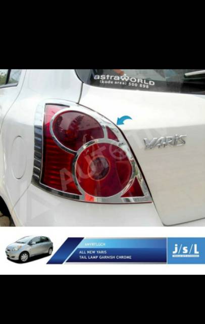 Garnish lampu belakang new Yaris Hitam &amp; Chrome jsl