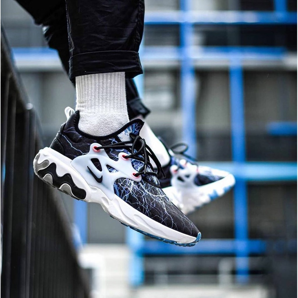 nike neon presto react