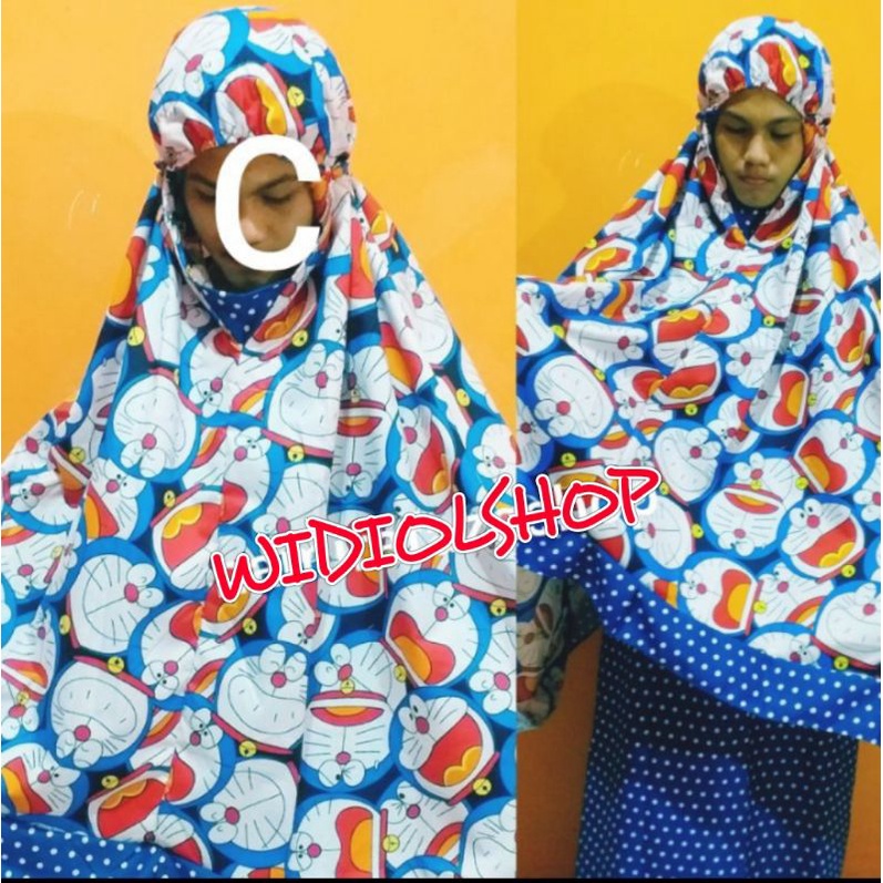 Jual Mukena Dewasa/Mukena karakter bahan katun motif Doraemon Polkadot