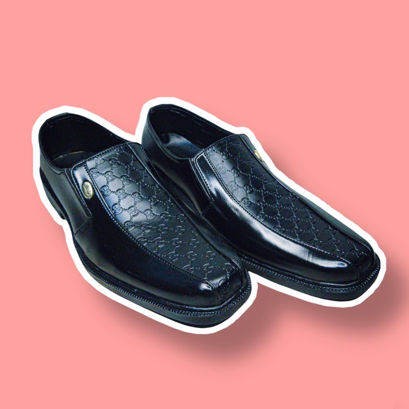 Sepatu GUCI BLACK ( Size 42,43 )