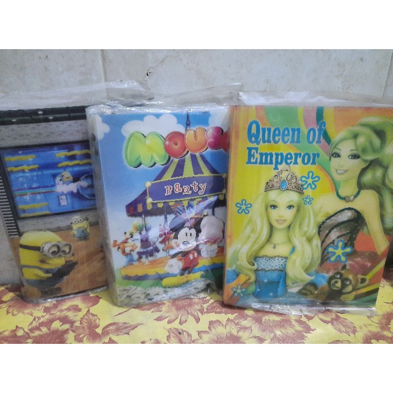 

Binder karakter kartun lucu/ukuran sedang/murah(Bonus pulpen cantik)