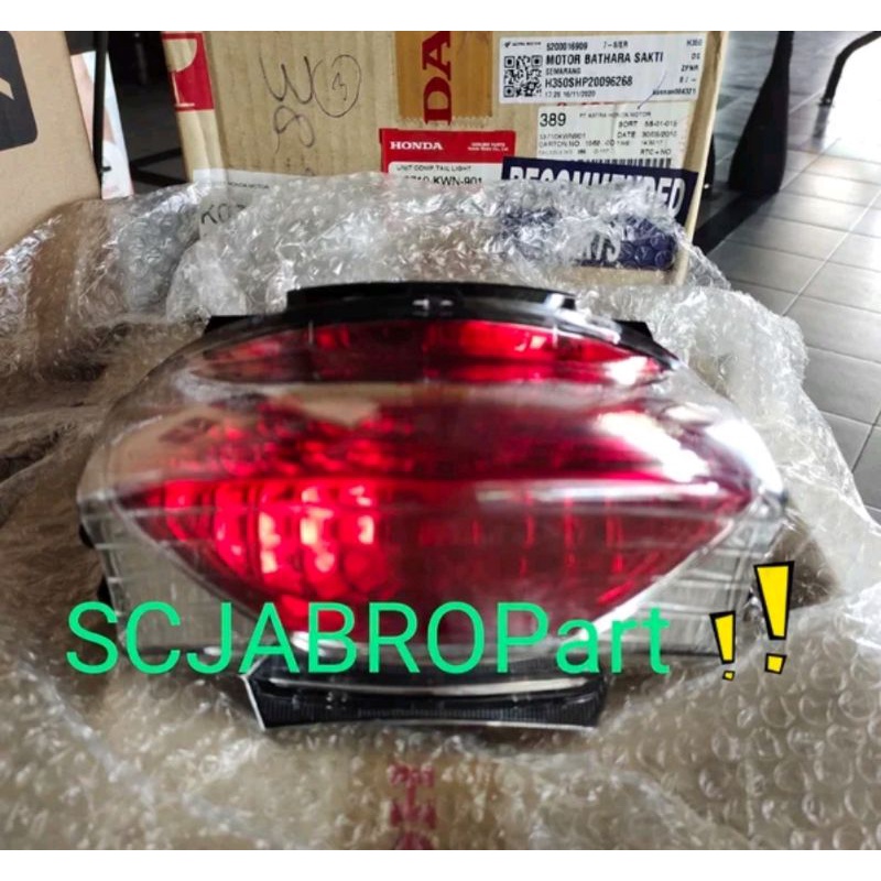 33710 KWN 901...UNIT COMP TAIL LIGHT HONDA PCX  125 CBU (tahun 2010-2013)  HONDA PCX 150 CBU (tahun 