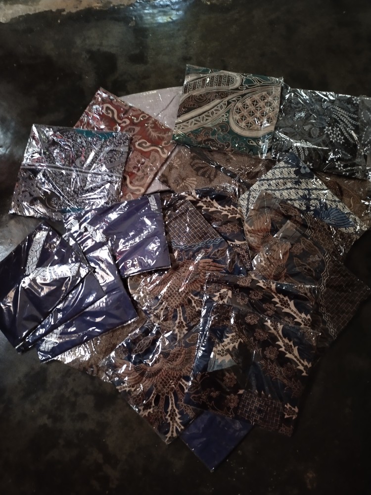 Agrapana Batik Slim Fit Batik Premium Kemeja Baju Batik Pria Lengan Pendek