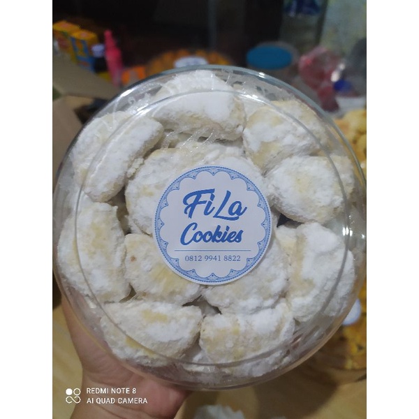 

Kue Putri Salju