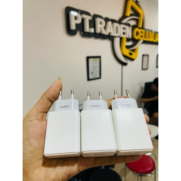 KEPALA CHARGER BATOK CAS ORIGINAL 100% CABUTAN JAMIN BINTANG 5 TERLARIS TERMURAH PT RADEN CELLULAR